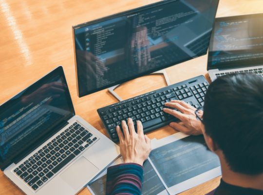 デスクがキレイな人